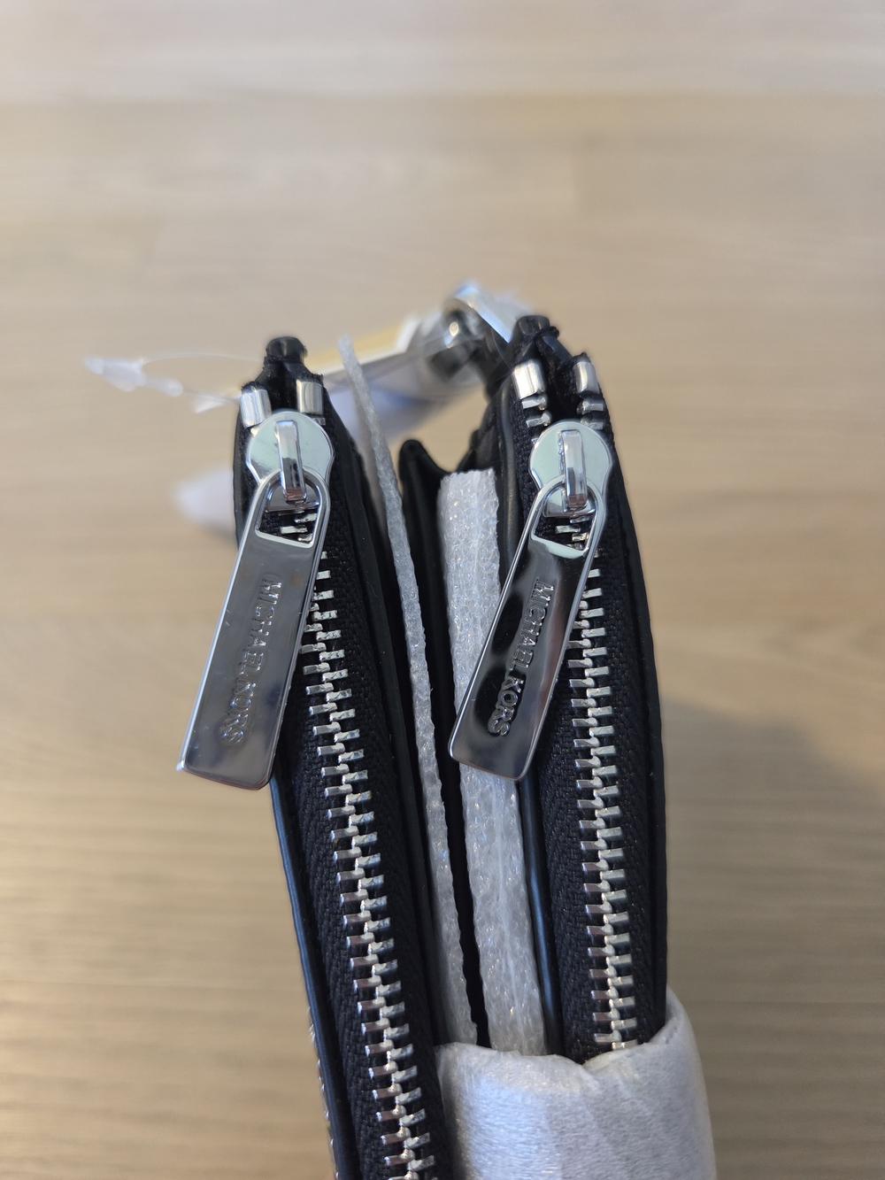 Michael Kors Black Signature Zip Wristlet - Picture 6 of 11